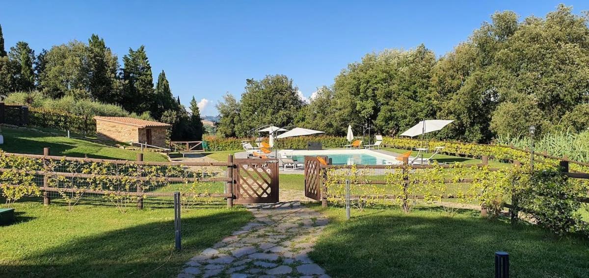 Tenuta I Mandorli Peccioli Luaran gambar