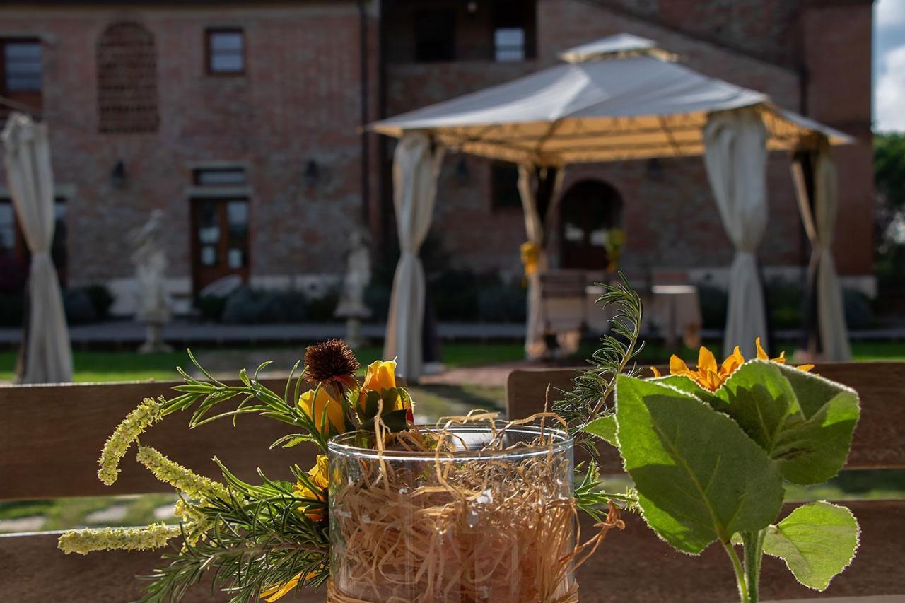 Tenuta I Mandorli Peccioli Luaran gambar