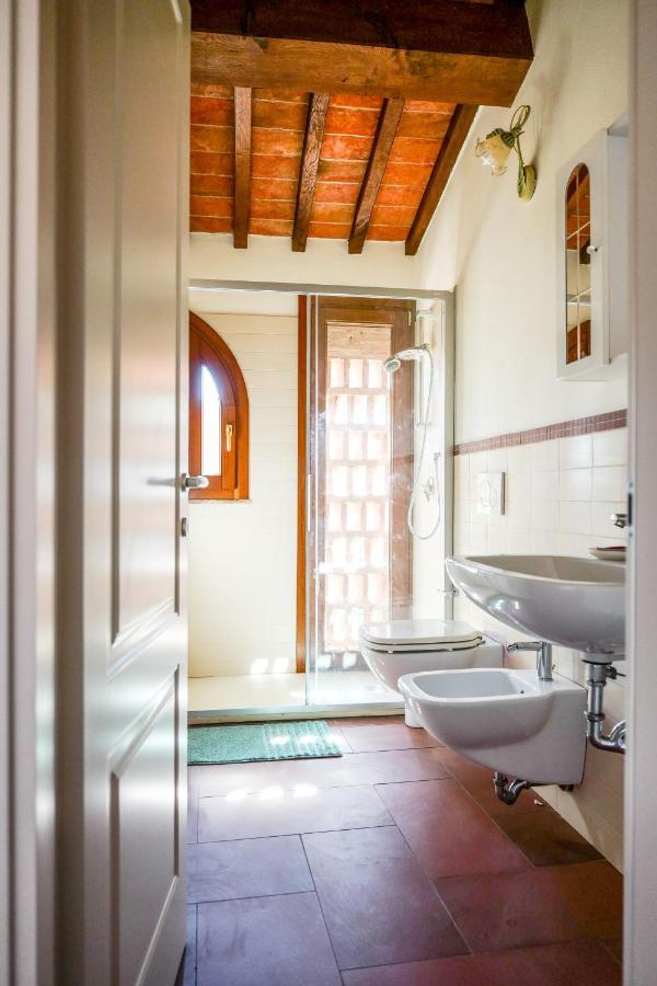 Tenuta I Mandorli Peccioli Luaran gambar